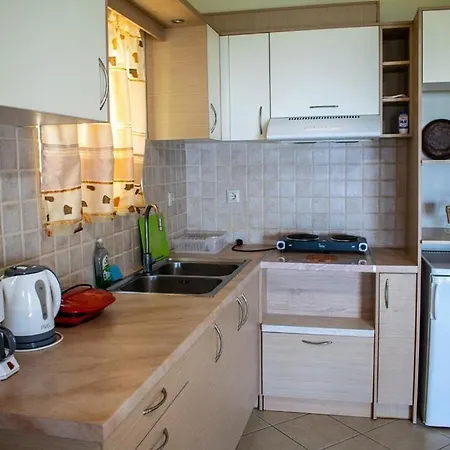 Takis & Eirini Family Apartman Pérama