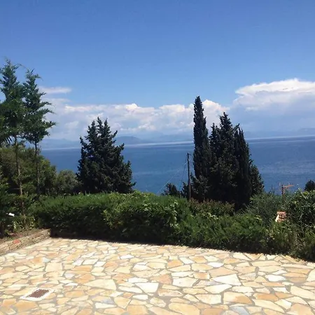 Takis & Eirini Family *