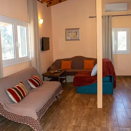 Takis & Eirini Family Apartment Perama (Corfu)