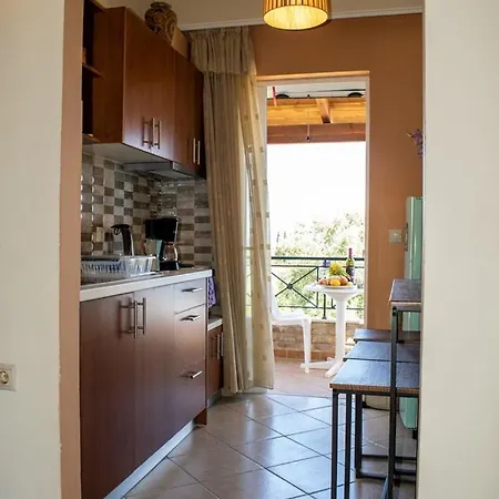 Takis & Eirini Family Apartamento