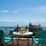 Takis & Eirini Family Appartement