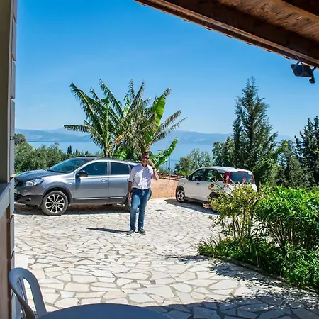 Lägenhet Takis & Eirini Family Perama (Corfu)
